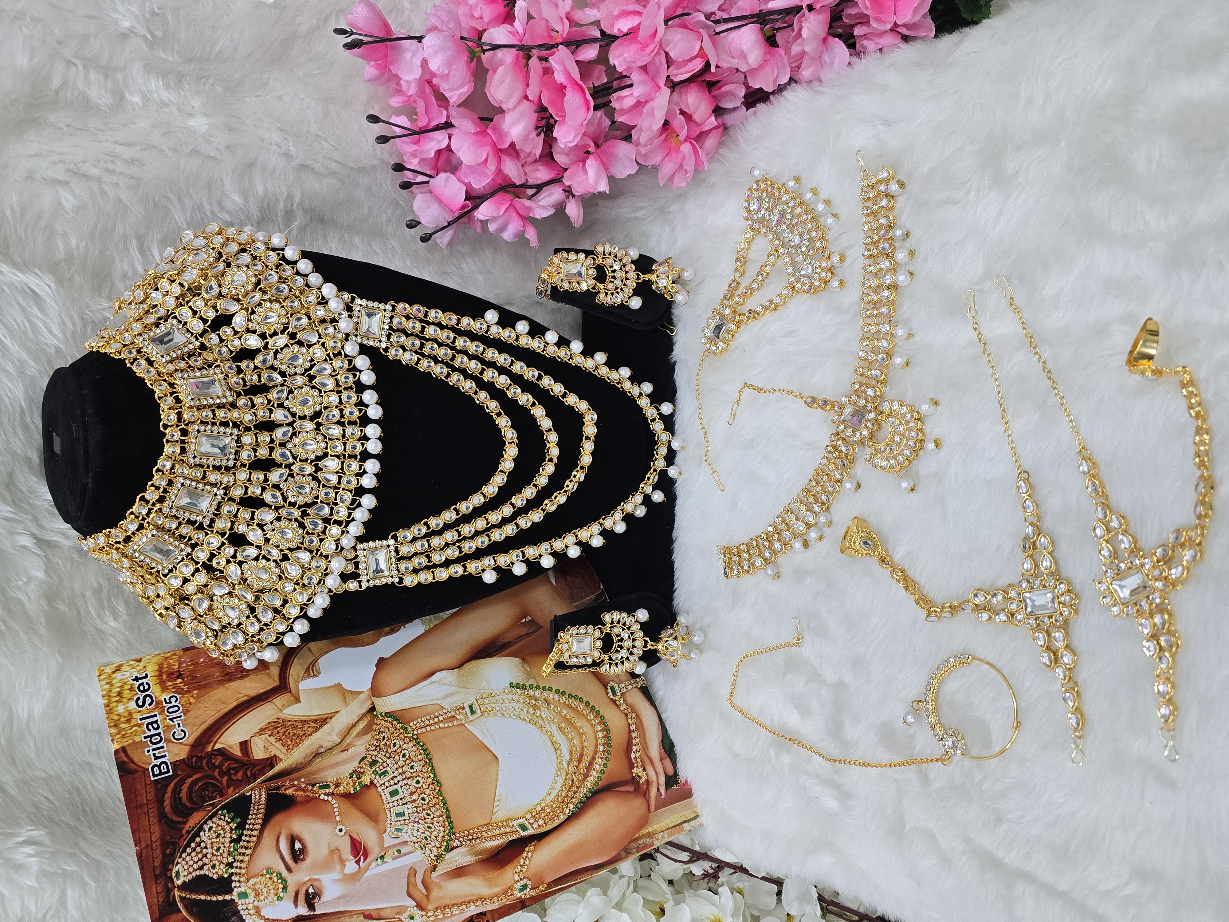 Beautiful Neckless Set 5