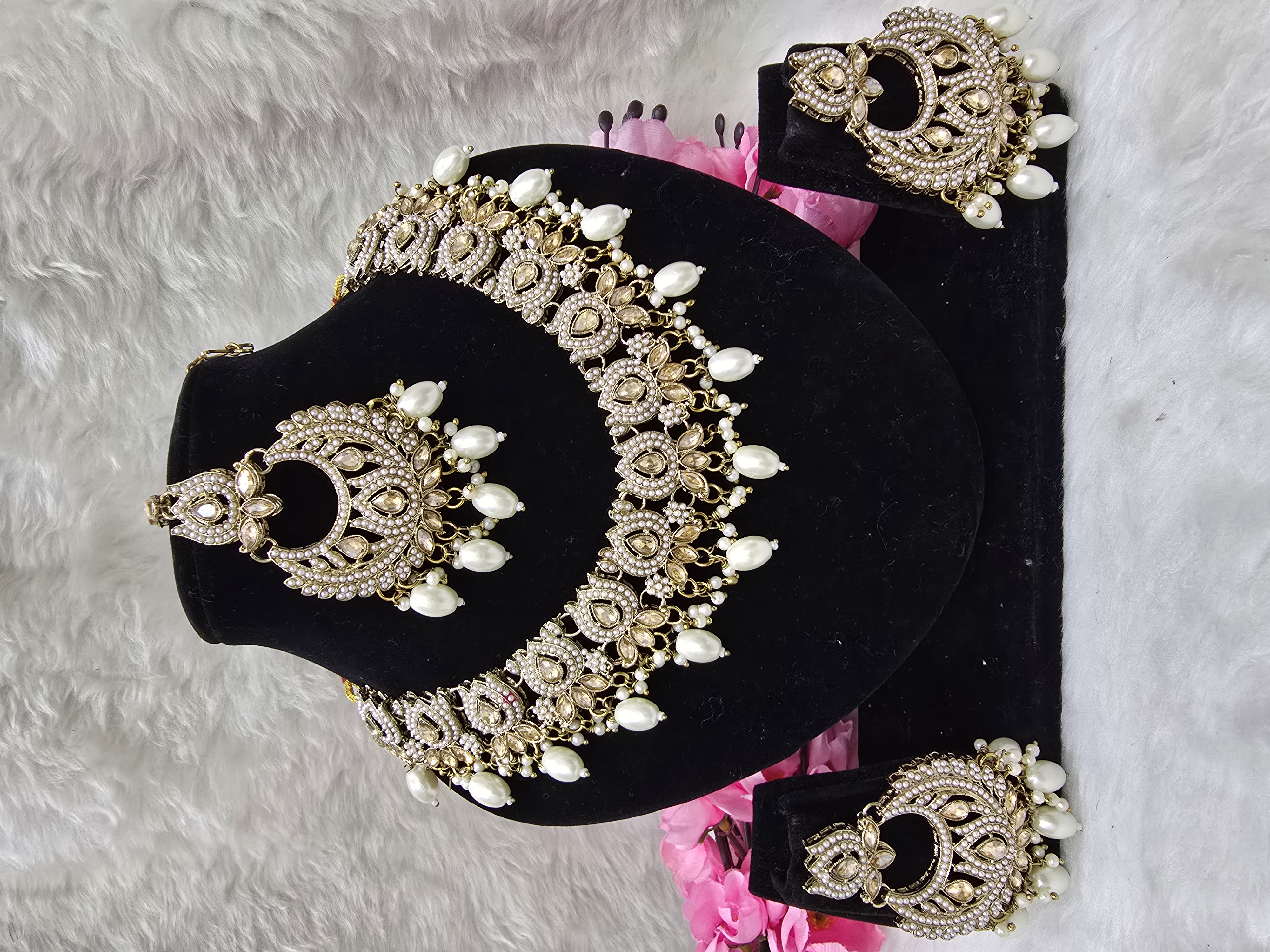  Beautiful Neckless Set 31