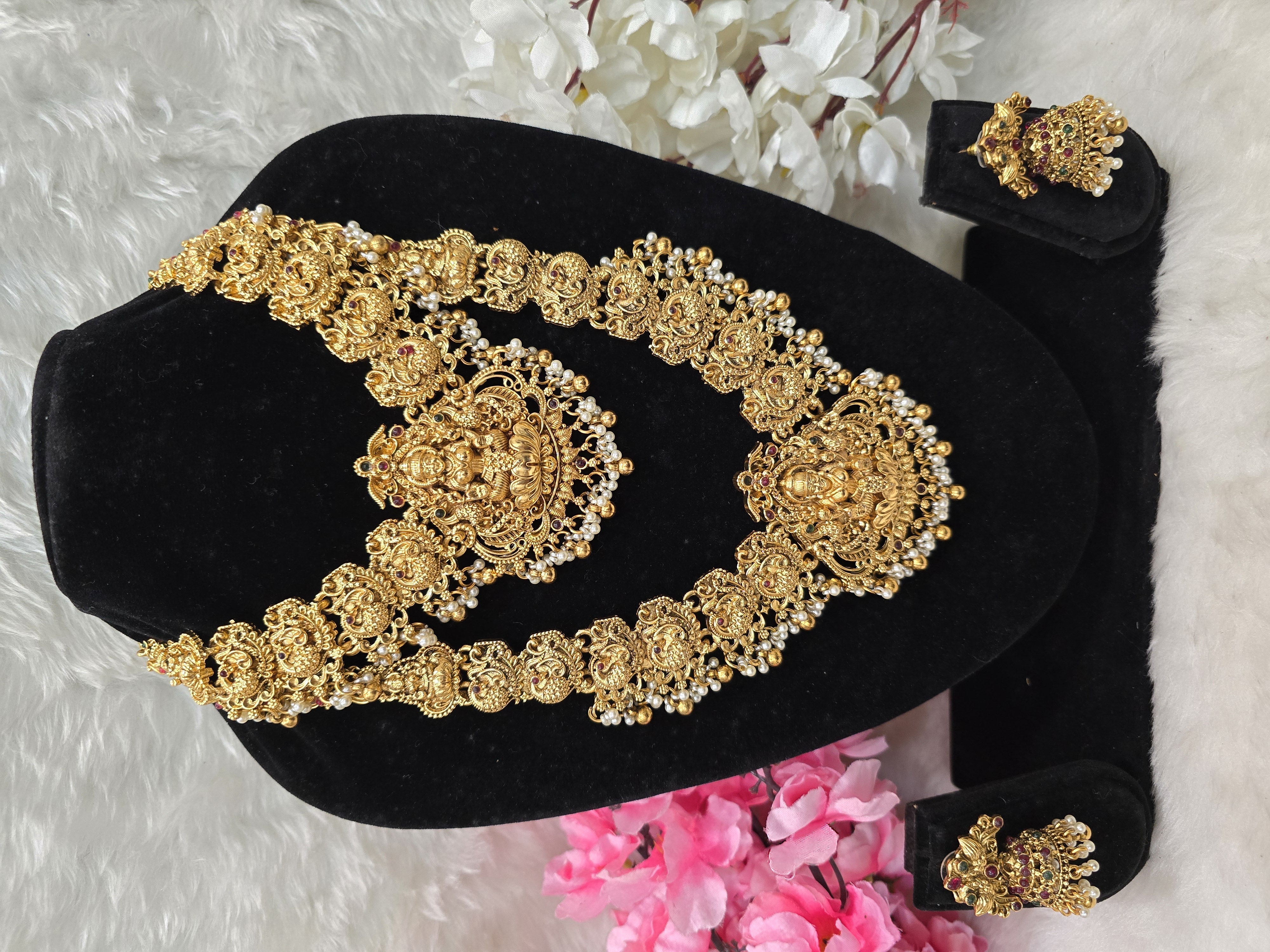  Beautiful Neckless Set 44