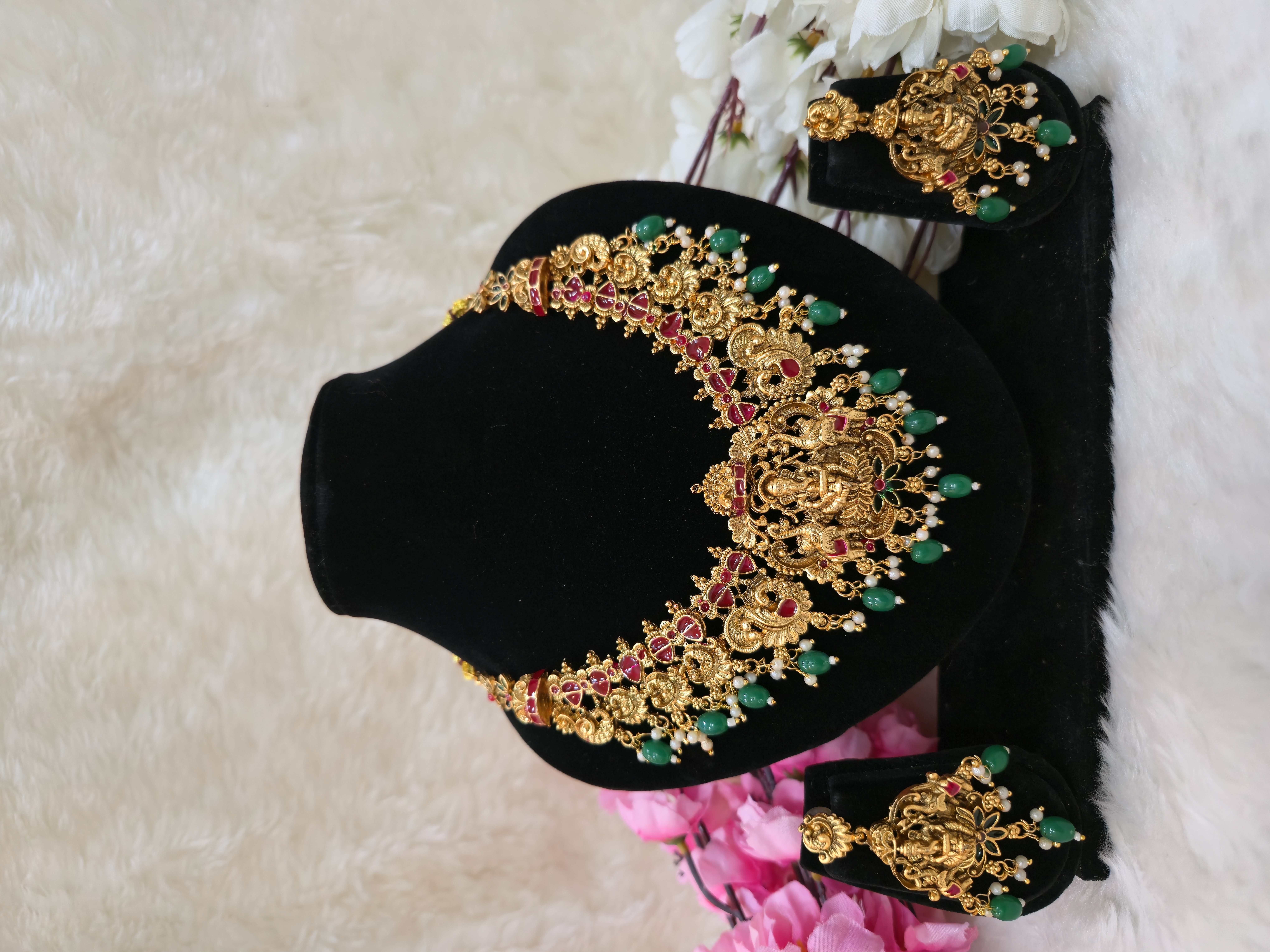  Beautiful Neckless Set 47